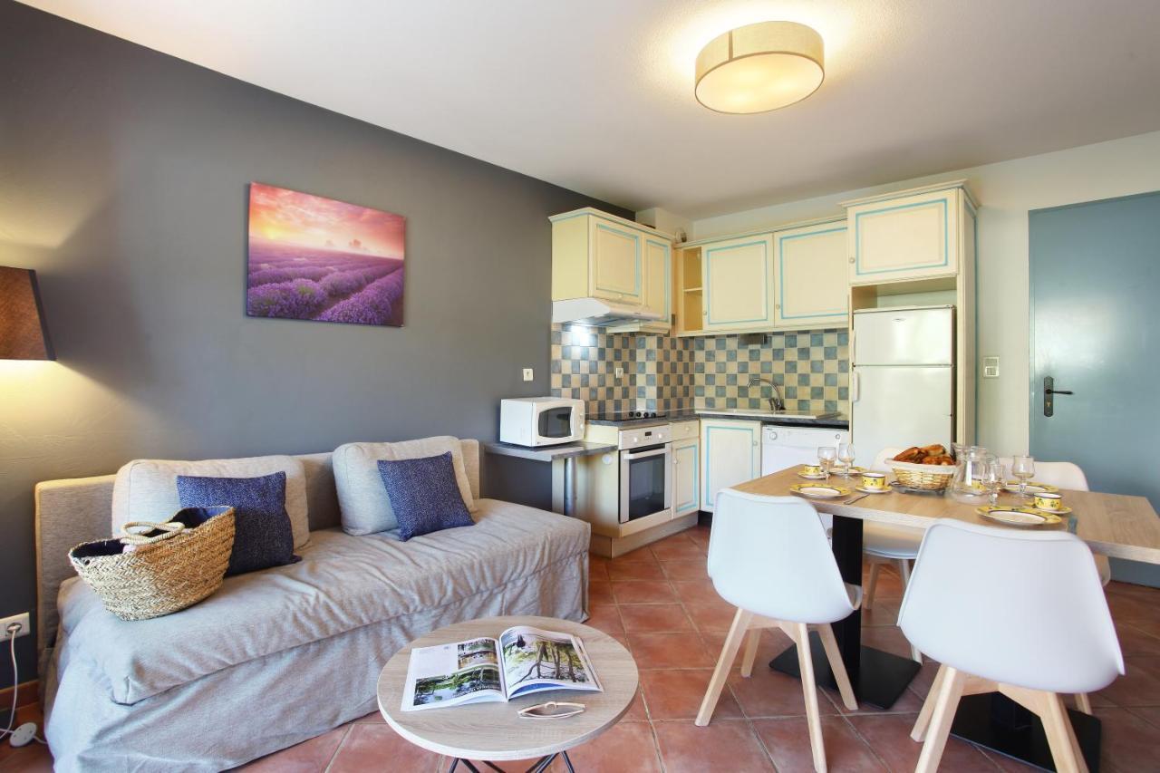 Residence Odalys La Licorne De Haute Provence Greoux-les-Bains Luaran gambar