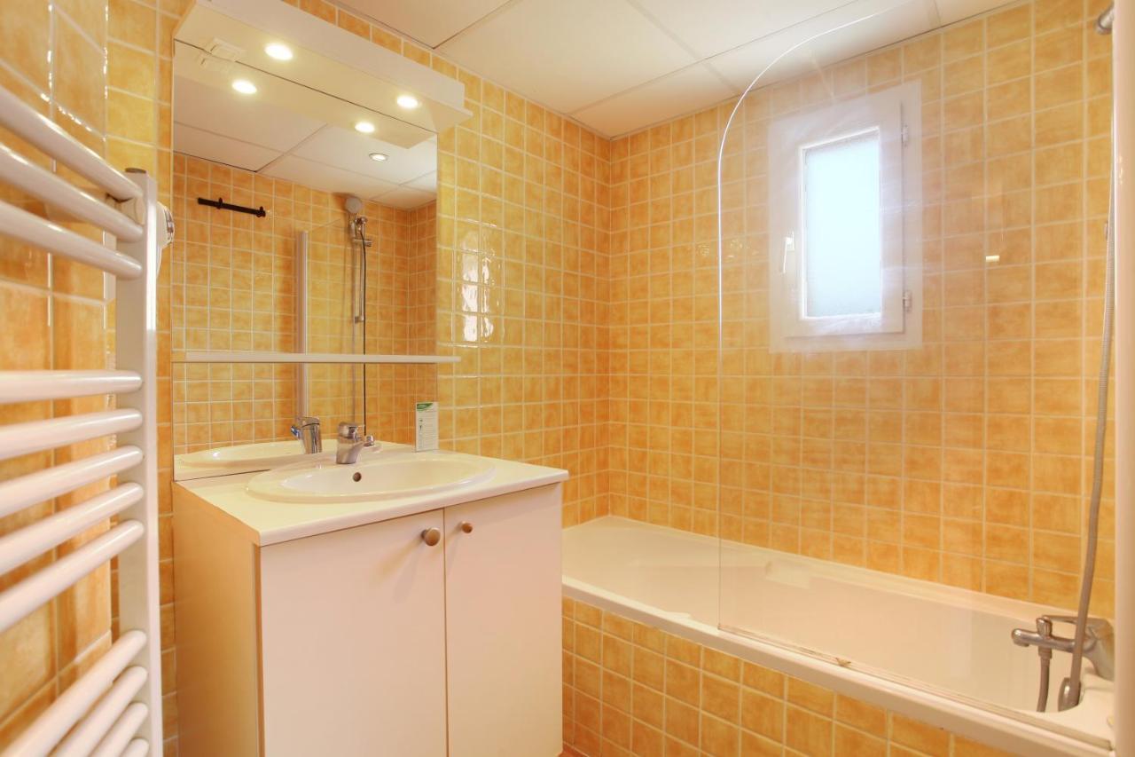 Residence Odalys La Licorne De Haute Provence Greoux-les-Bains Luaran gambar