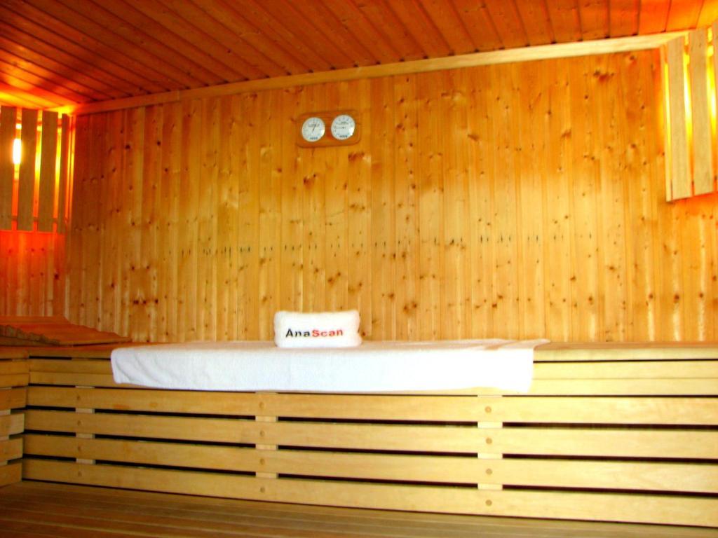 Residence Odalys La Licorne De Haute Provence Greoux-les-Bains Luaran gambar